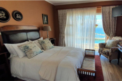 room-on-pool-deck
